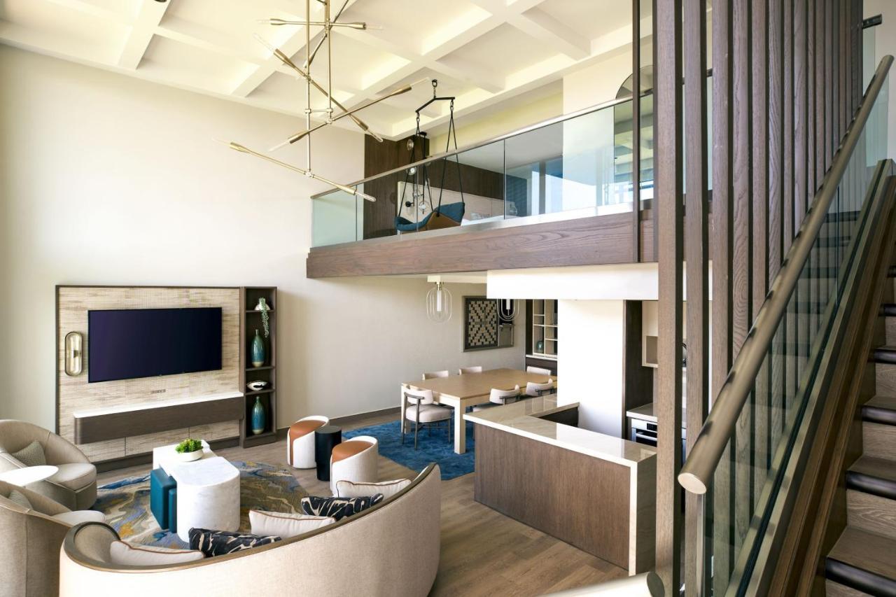 Spyglass Bi-Level Suite 1 King Ocean View Sky,1395121778:JPEG